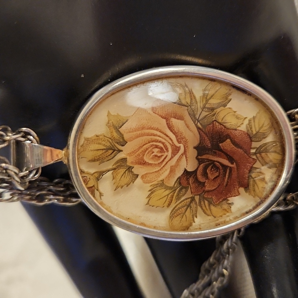 Vintage Rose Pendant